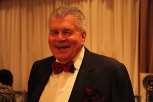 Dick-at-awards-dinner-6.jpg